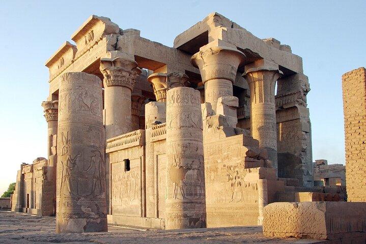 9 Day Tour with Flights to Cairo Alexandria Luxor and Aswan