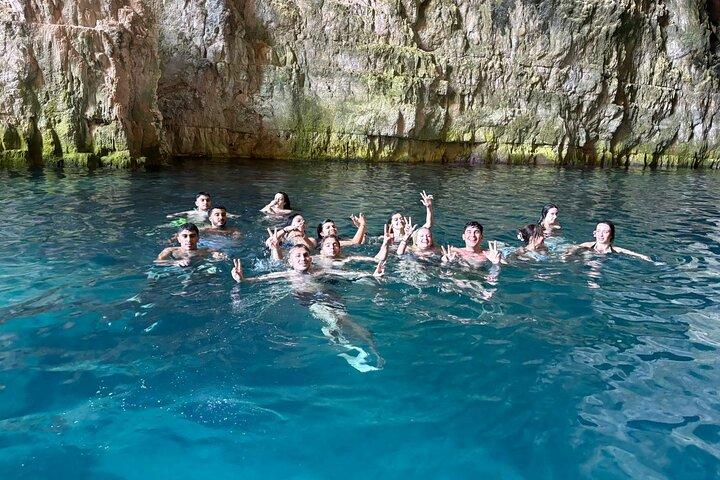 Vlore: Speed Boat Trip to Haxhi Ali Cave and Karaburun Peninsula