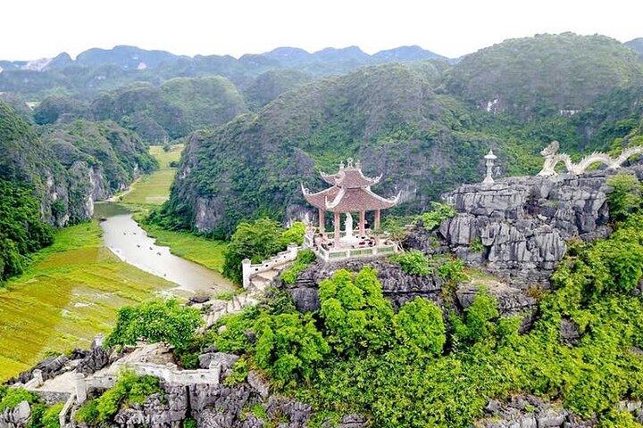 Full Day Guided Tour in Hoa Lu, Tam Coc, Mua Cave from Hanoi