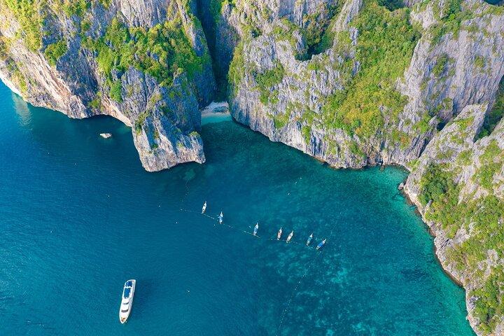 Exclusive Phi Phi, Maya Bay and Bamboo Island by Speed Boat