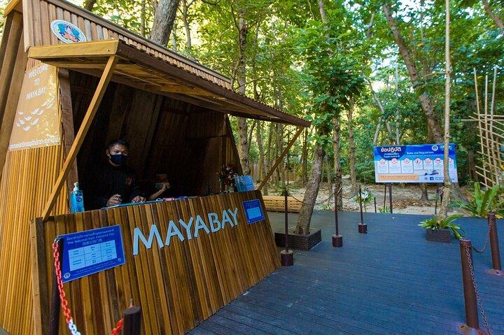 Exclusive Phi Phi, Maya Bay and Bamboo Island by Speed Boat