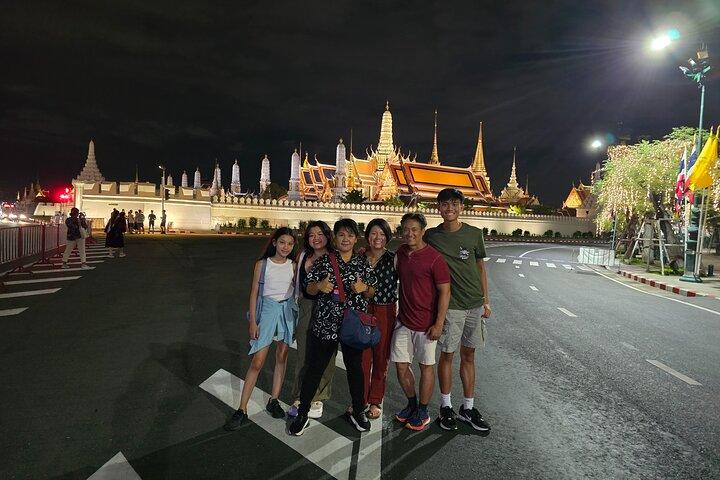 Private Tuktuk Night life Food Tour in Bangkok (Night Time)