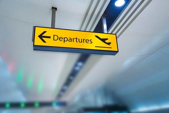 Private Transfer from Athens, Piraeus & Suburbs to Athens Airport