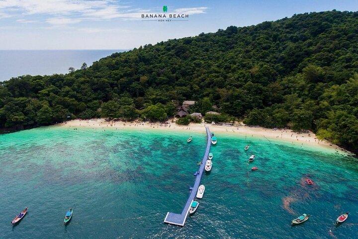 Banana Beach Tour With Lunch by Speed Boat