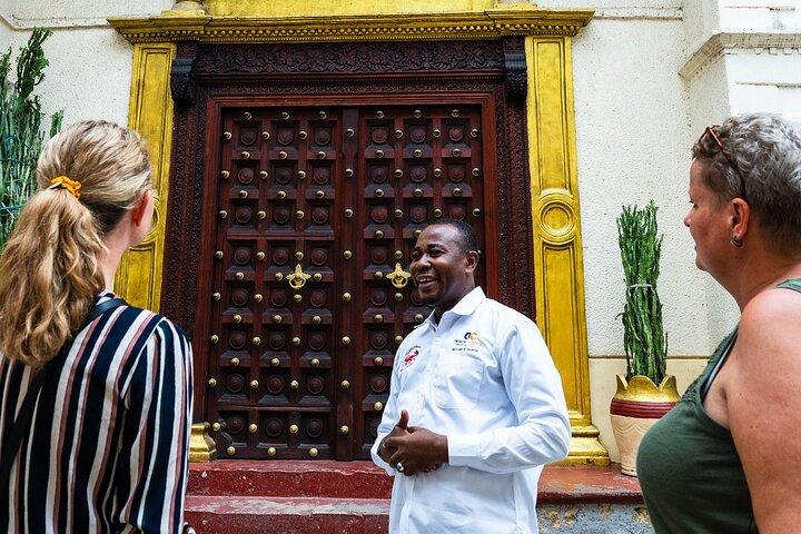 Zanzibar: Stone Town Historical Cultural Walking Guided Tour