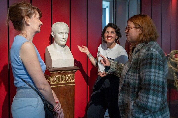 Paris: Napoleon’s Tomb and the Invalides Small-Group Guided Tour