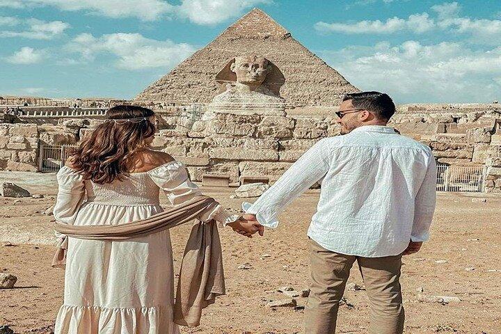 Private day tour in Cairo Giza Pyramids,Sphinx,grand Museum