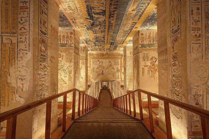 Explore the Great pharaohs In the world