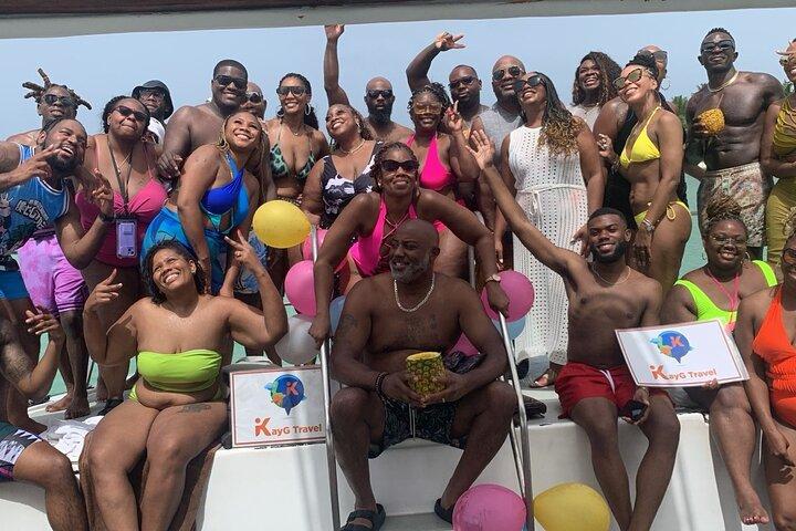 Punta Cana Party Boat Catamaran Full Drink
