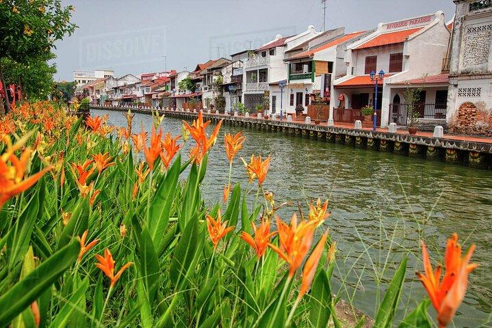 Malacca UNESCO Heritage Site Tour with Professional Tour Guide