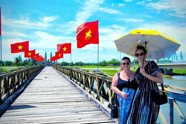 Hue to Demilitarize Zone with Vinh Moc Tunnel and Khe Sanh Combat