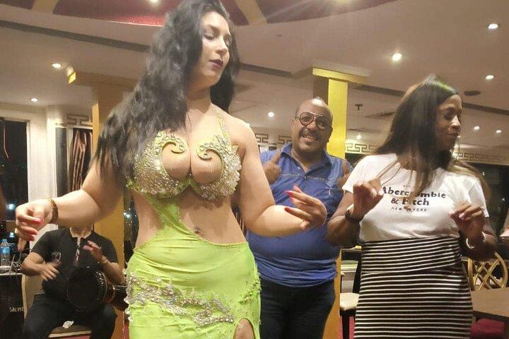 Private Tour Giza Pyramids , Sphinx & Dinner Nile cruise Show