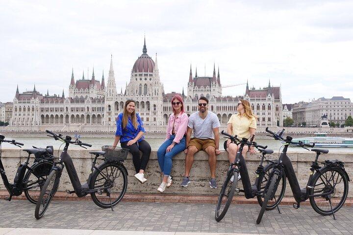 Coolest E-bike Tour in Budapest