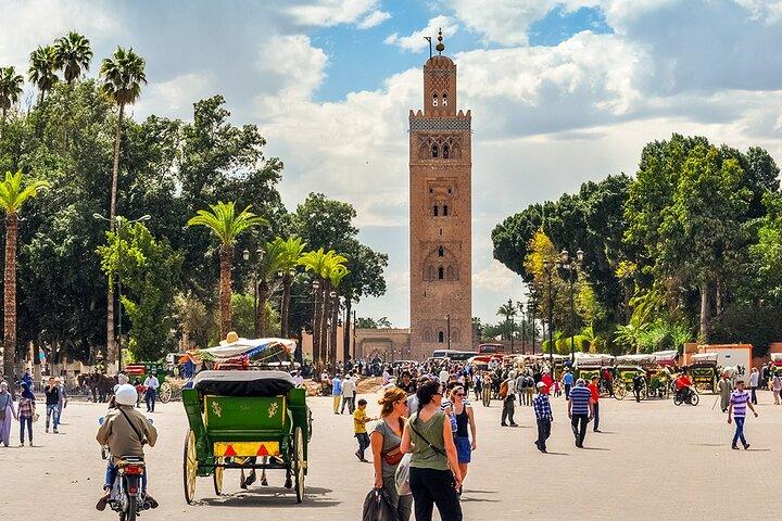 4 Day Marrakech Tour with Balloon Ride, Agafay and Ourika Valley