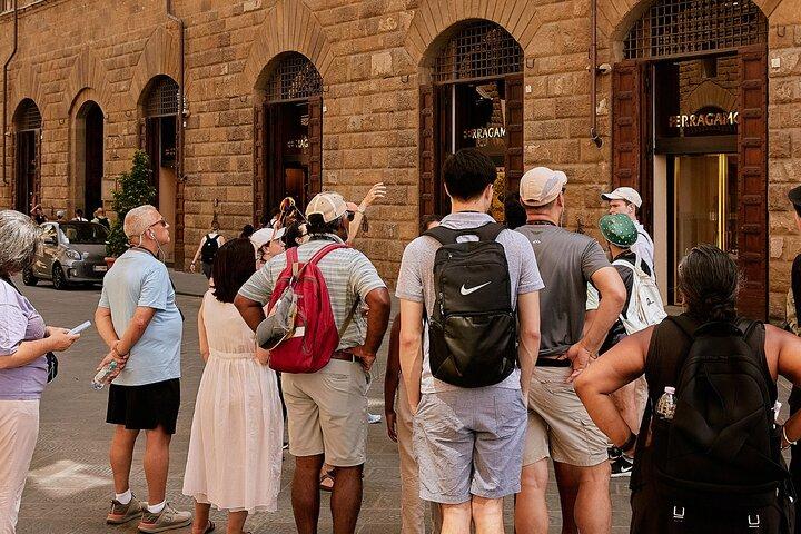 Florence: Walking Tour & Duomo Visit with Terrace & Dome Access