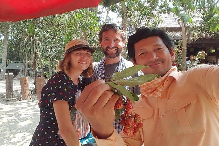 Angkor Wat Sunrise Tour with Breakfast