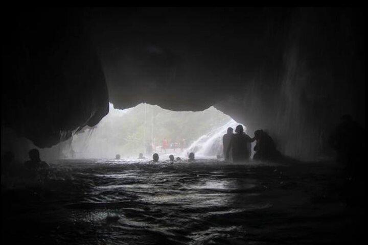 Tolantongo hot springs from CDMX