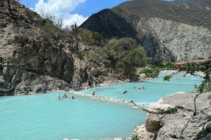 Tolantongo hot springs from CDMX