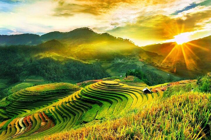 Explore Sapa Scenic Mountains and Rich Culture at 4 star hotel