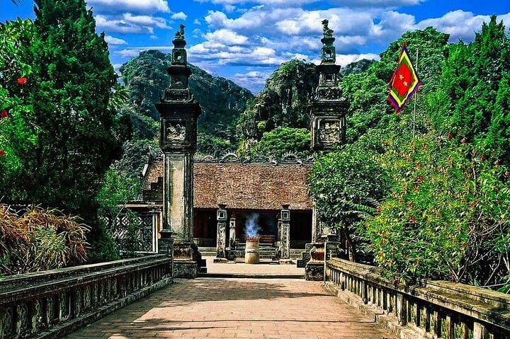Hanoi: Top Ninh Binh Tour Discover the Highlights by Limousine