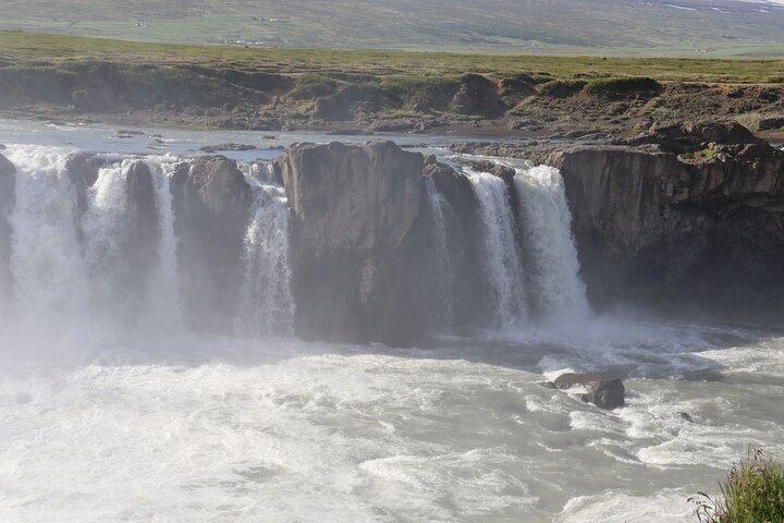 Diamond Circle Tour with Waterfalls From Akureyri