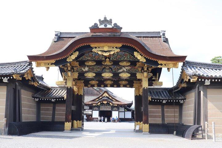 Exploring the Culture of Shogun and Samurai Shared Tour