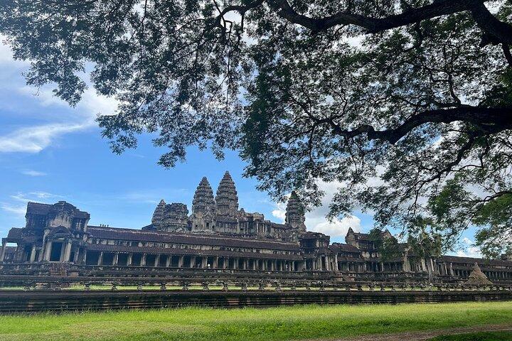 The Ultimate One-Day Angkor Temple Tour