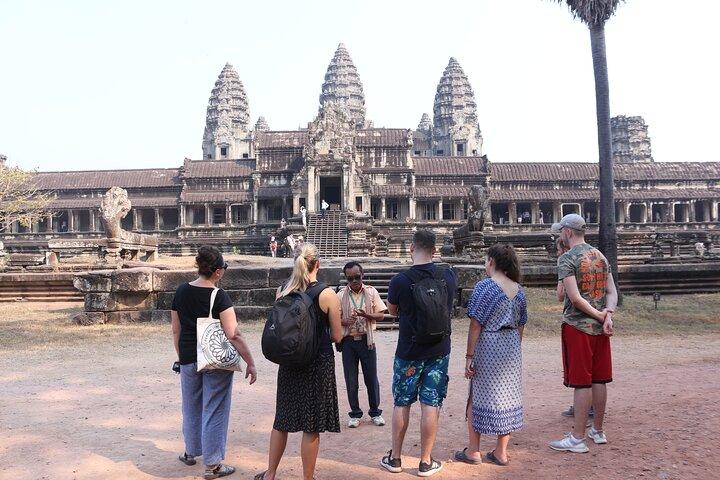 Siem Reap Full Day Angkor Wat Tour Small Group
