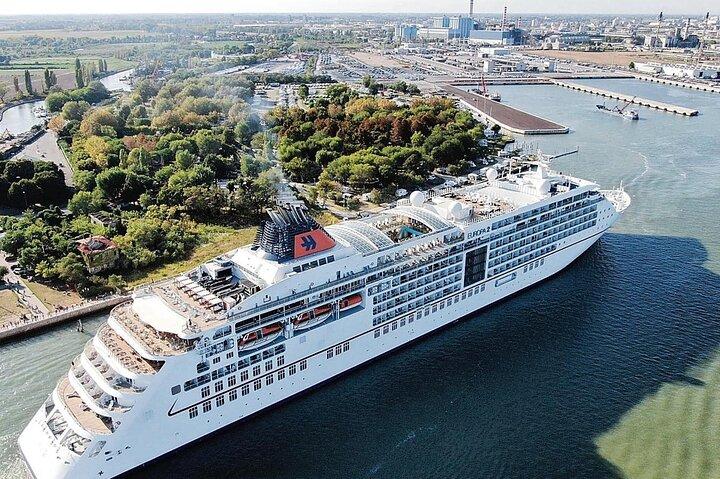 Transfer from Fusina Cruise Terminal to Venice city center