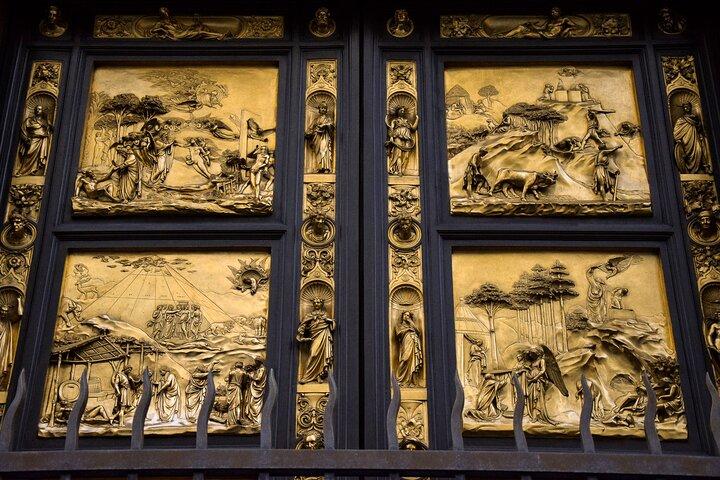 Guided Walking Tour of Florence – Duomo & Historic Squares