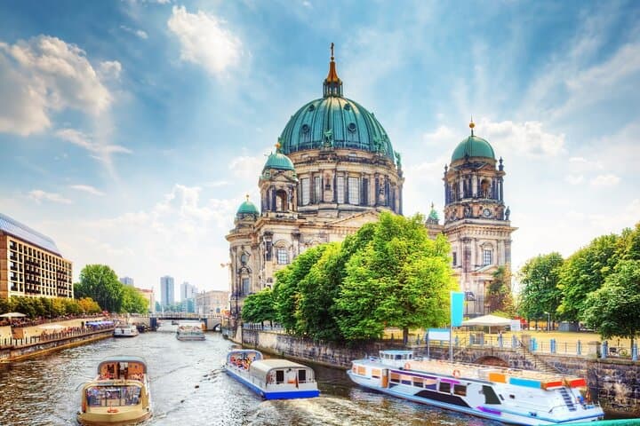 Best Berlin Shore Excursion from Warnemunde Rostock Cruise Port