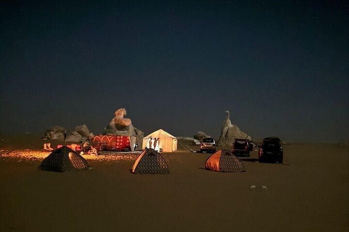 White and Black Desert 2 days Unforgettable experience