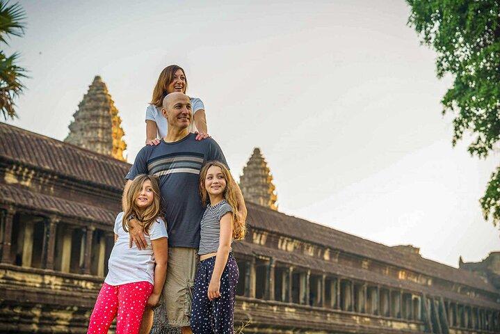 A Day Trip to Angkor Wat, Bayon, Taprohm from Phnom Penh