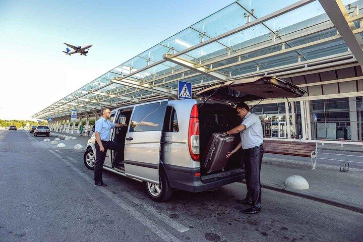 Marrakech Airport Pickup and Drop-Off