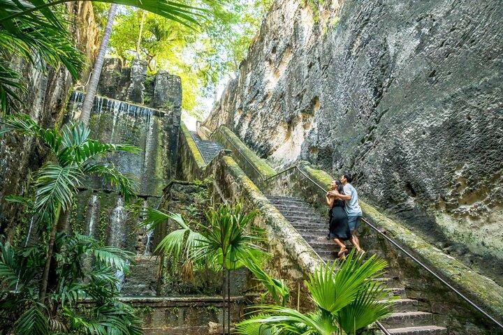 Discover Nassau Sightseeing Tour plus Atlantis Resort Visit