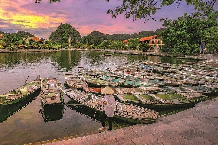 Bai Dinh Pagoda Trang An and Eco Hang Mua Cave Heritage Day Tour
