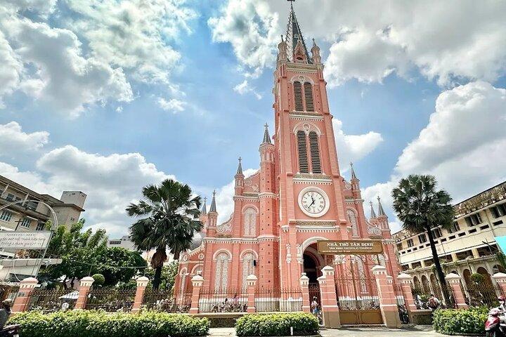 [Free E-sim] Saigon Serenity City Tour and Coffee Corners