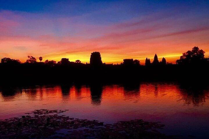 Explore Angkor Sunrise Spectacle a Full Day Temples Tour