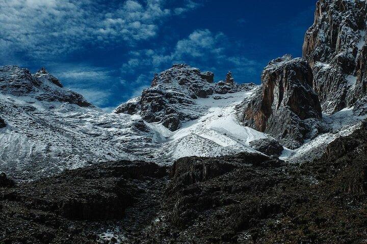 4 Day Mount Kenya Trek Up Chogoria Down Sirimon