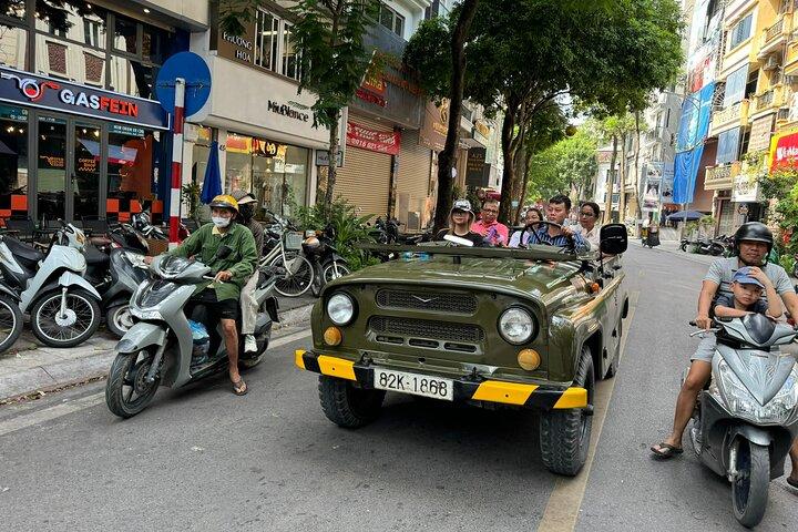 Saigon Jeep City Tour, Backstreet, Cultures hidden Gems 4 Hours