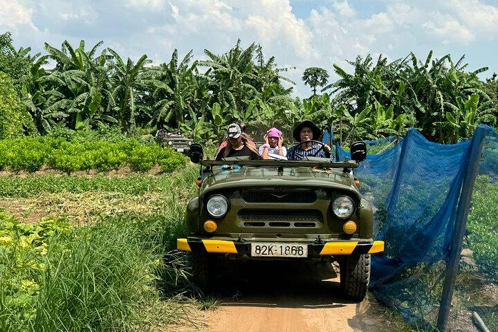 Hanoi City Tour Highlight, Train Street Combine visit Countryside