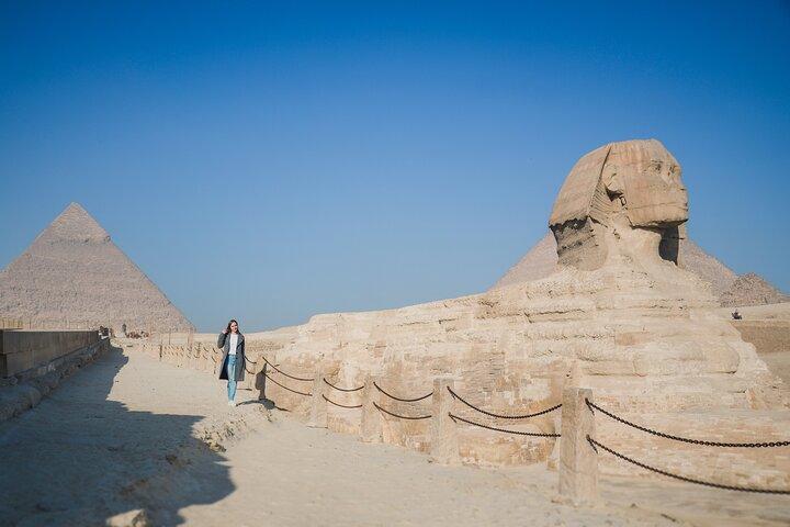 Half Day Tour To Giza Pyramids and Saqqara