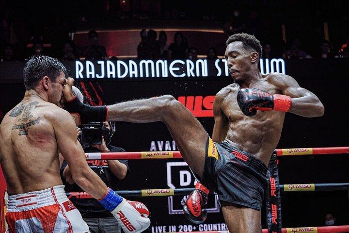 Bangkok's Top Muay Thai Ticket at Rajadamnern Stadium