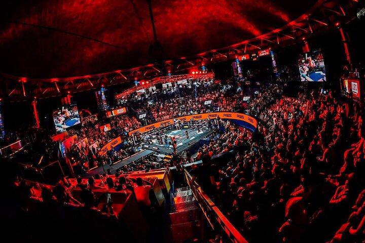 Bangkok Muay Thai Fight Tickets at Rajadamnern Stadium
