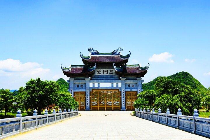 Bai Dinh - Trang An Ninh Binh Trip Tour From Ha Noi