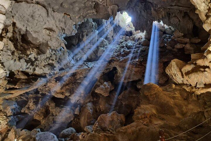 Halong Day Tour: 6-Hour Cruise Kayak, Swim, Hike, Cave visit