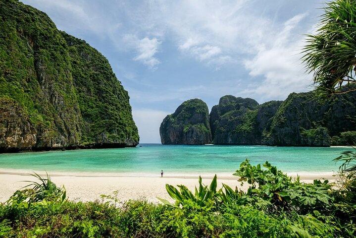 Phi Phi and Bamboo Island by Speed Boat from Phuket