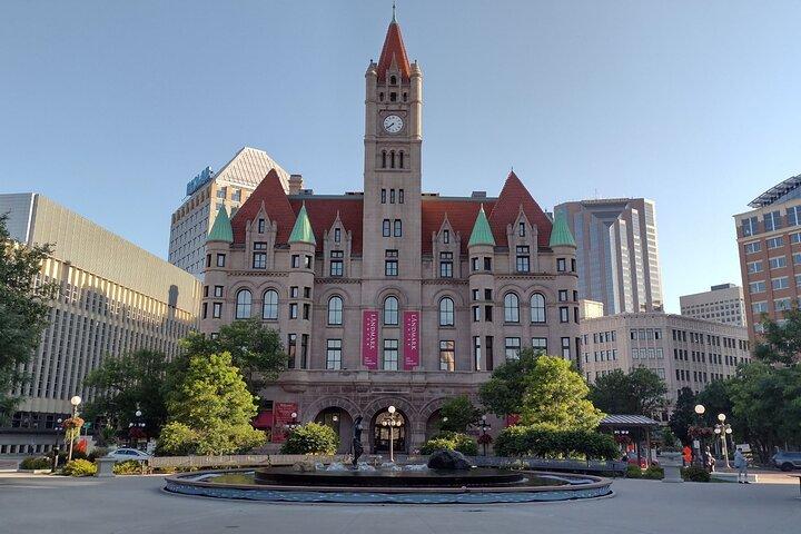 Minnesota’s Storied City: A Self-Guided Tour of Downtown St. Paul