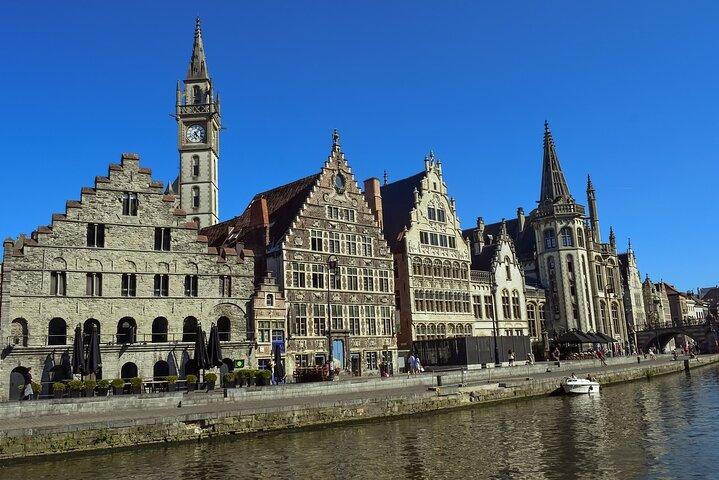 Private Roundtrip transfer to Ghent and Bruges from Amsterdam