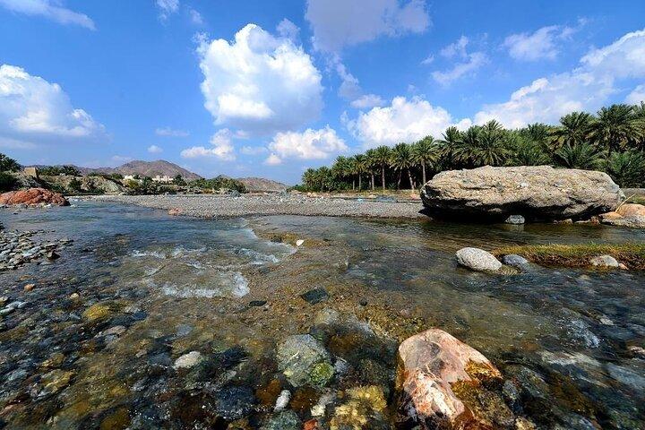 Enjoy the beauty of Fanja, Samail، Izki & Nizwa on a special trip
